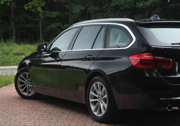 BMW Seria 3 cena 59900 przebieg: 156200, rok produkcji 2019 z Bełchatów małe 704